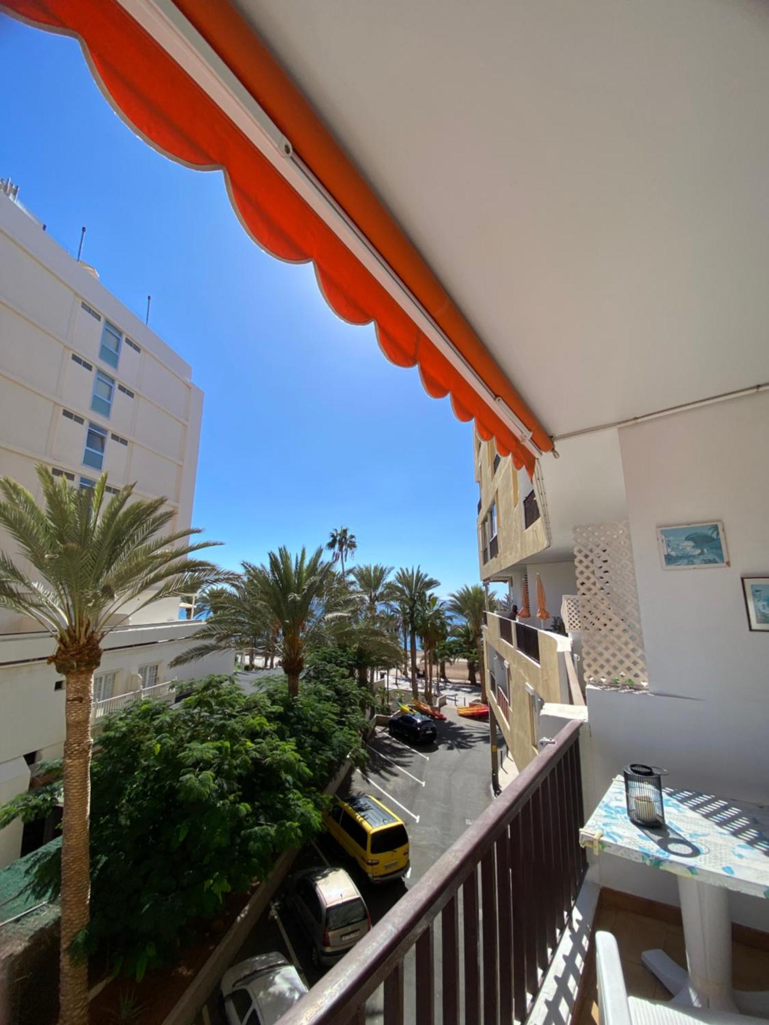 Apartamento En Los Cristianos Edificio Guayero Екстер'єр фото